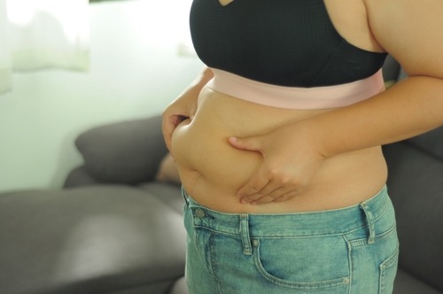 Diástase abdominal: o que é, como identificar, os sintomas e como tratar