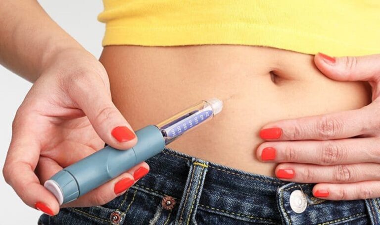 canetando a barriga